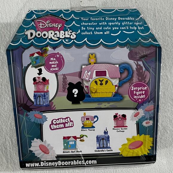 Disney Doorables Mini Playset Alice's Teacup w/ Mystery Figure - Picture 2 of 3